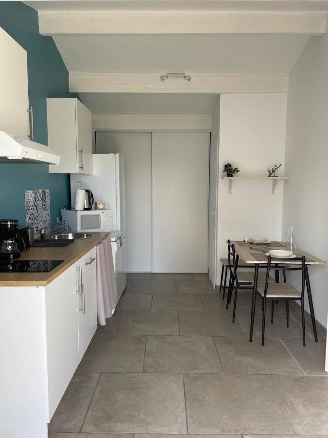 Apartment « la Parenthese » En Camargue Arles